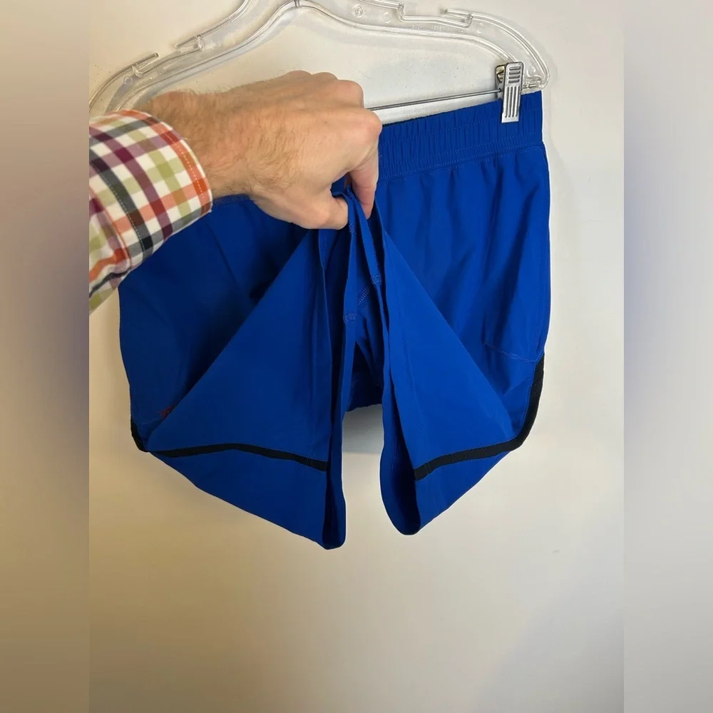 Rhone Shorts Men's Size L 9